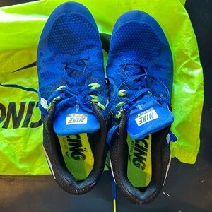 Track shoes size 8.5